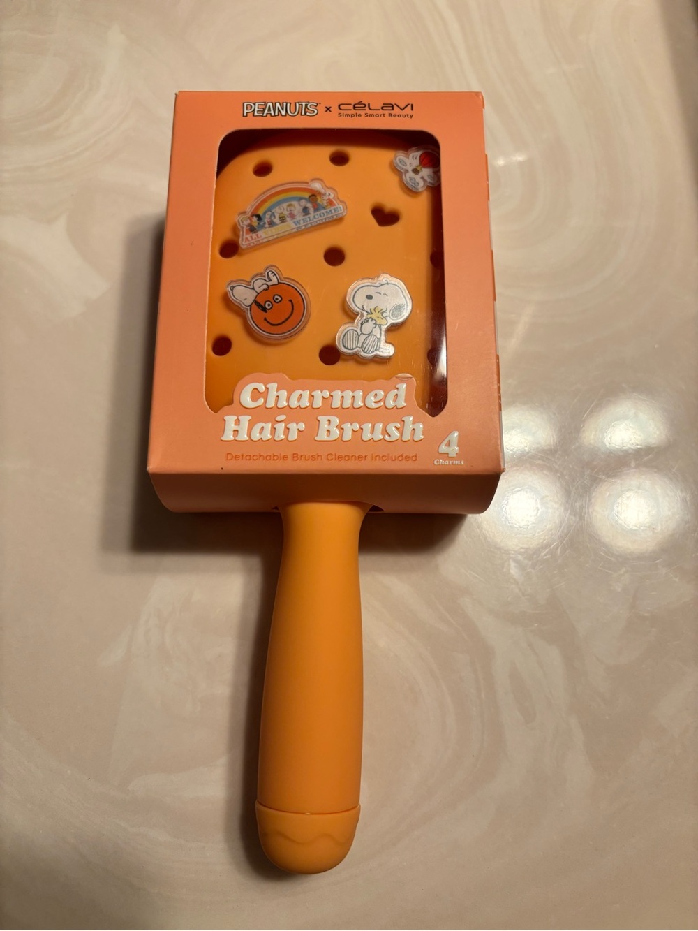 Celavi Peanuts Charmer Orange Hair Brush Retractable Brush Cleaner BRAND NEW